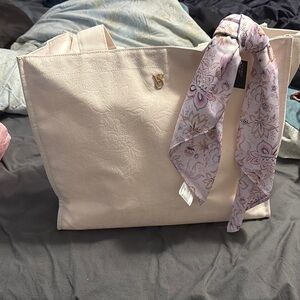 Elegant Cream Tote Bag with Scarf Accent